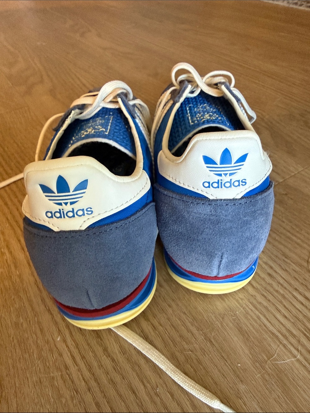 adidas Women’s Blue and White Retro Athletic Sneakers - Picture 4 of 5